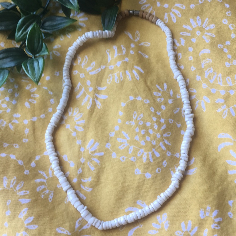 Shell necklace